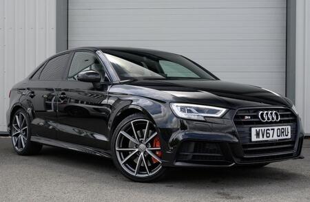 AUDI S3 2.0 TFSI Black Edition