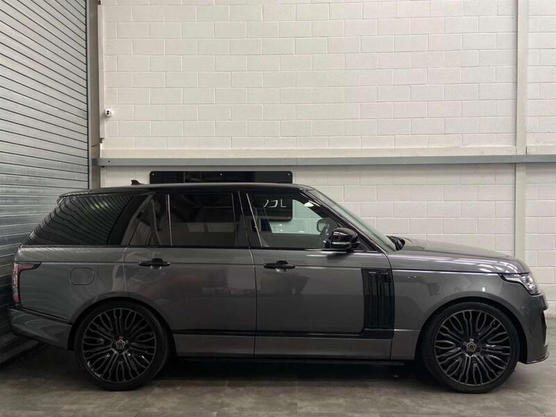 LAND ROVER RANGE ROVER