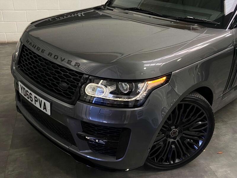 LAND ROVER RANGE ROVER