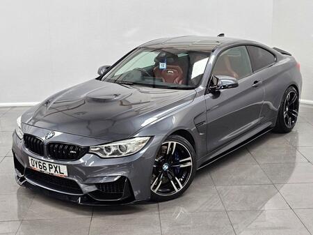 BMW M4 3.0 BMW M4 Coupe