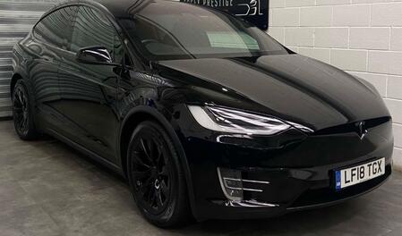 TESLA MODEL X 75D (Dual Motor)