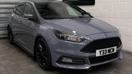 FORD FOCUS 2.0 T EcoBoost ST-3